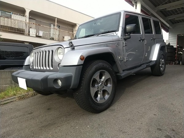 Jeep純正中古パーツも豊富です！！！サムネイル